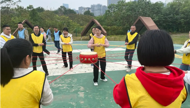 沃克能源18周年庆团建游戏.png